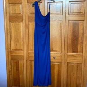 BCBG Maxazria : Evening Gown